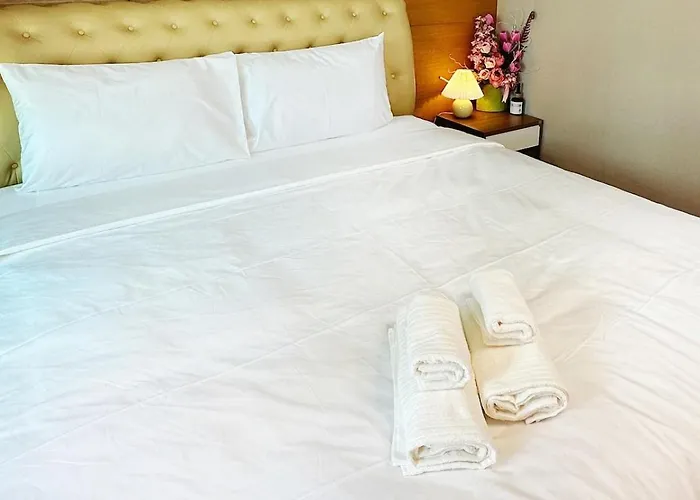 Convenient&peaceful Place In Soi Nai Leot Bangkok